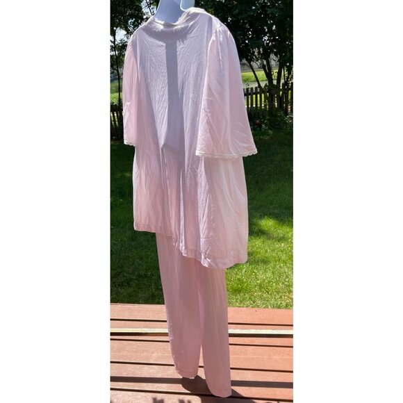 Vintage Pink Nightgown Set With Embroidered Collar - Picture 5 of 6